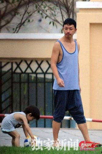 潘粤明爆料博客最新视频,娱乐圈幕后真相大曝光！  第3张